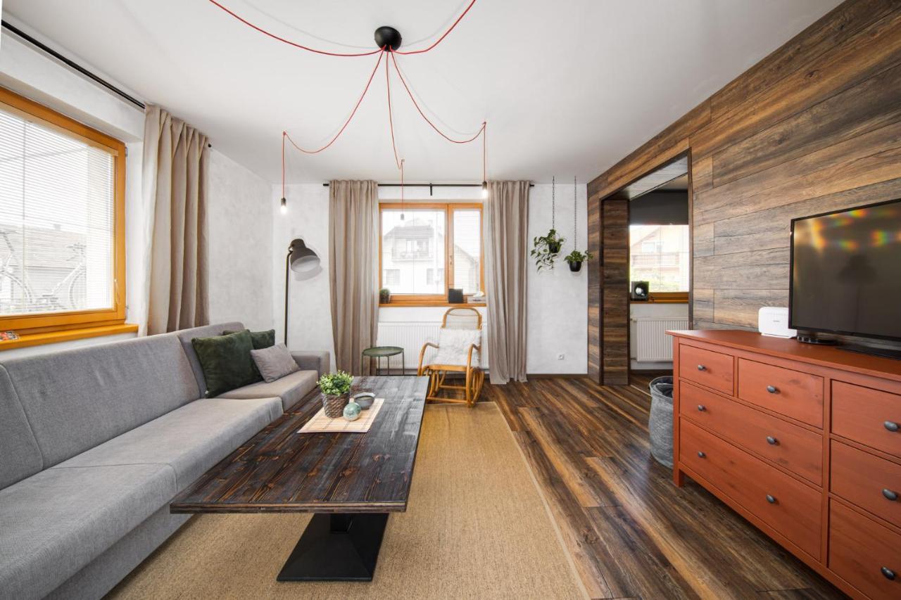 Rodinné apartmány Alex&Gregor Bešeňová Exterior foto